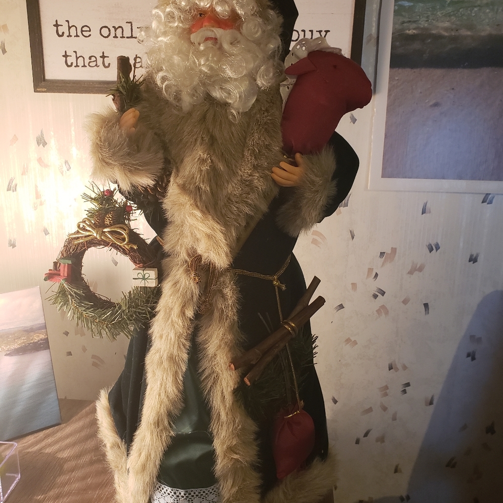 27 inch Santa Hunter Green